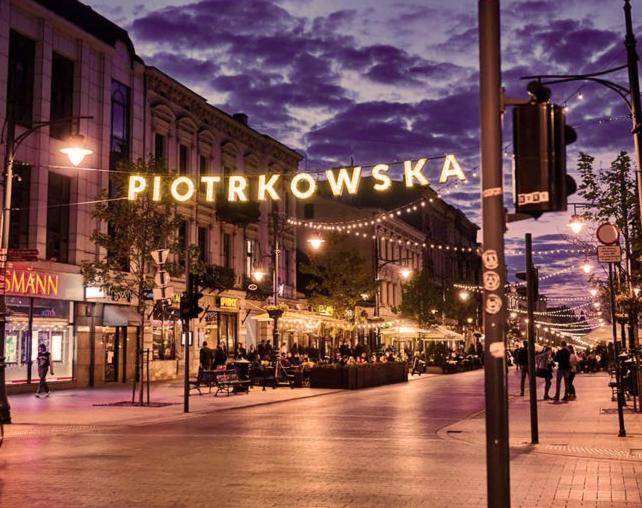Apartament I Love Piotrkowska Z Wielkim Lustrem, Balkonem I Klimatyzacja Lodz  Luaran gambar