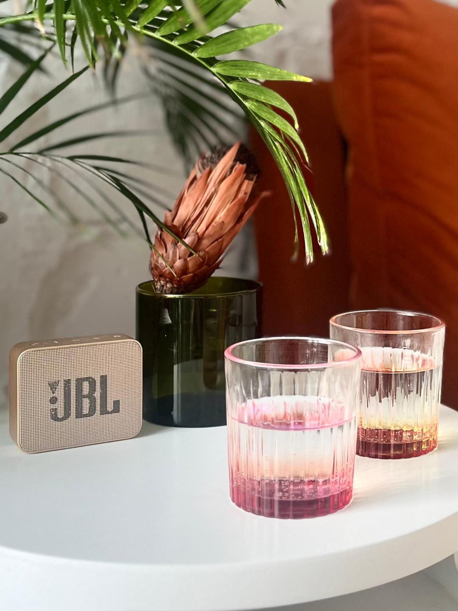 Apartament I Love Piotrkowska Z Wielkim Lustrem, Balkonem I Klimatyzacja Lodz  Luaran gambar